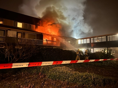 Dode en gewonden bij grote brand in Putten