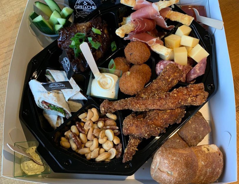 Activiteiten Kok Harderwijk: Bezorgen en afhalen, High Tea at Home, Broodje Kok ontbijt en Borrelbox