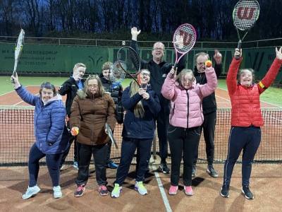 TV Frankrijk gestart met G-tennisteam