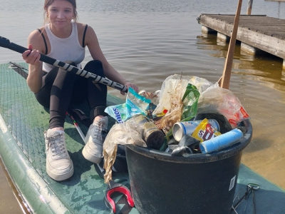 CCNV-leerlingen maken Wolderwijd bij Waterfront schoon op Wereldwaterdag