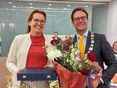 Koninklijke Onderscheiding voor vier vertrekkende gemeenteraadsleden in Harderwijk