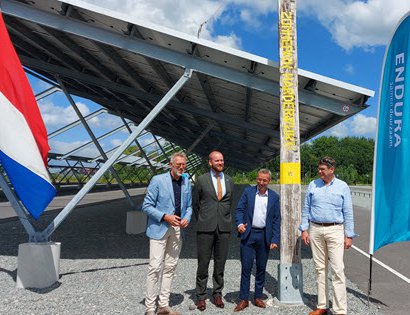 Zonnepark in Waterfront Harderwijk feestelijk geopend