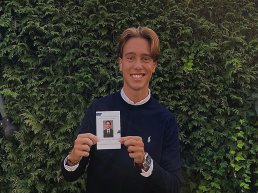 De 20-jarige Lloyd-Leonard Opdam uit Harderwijk lanceert zijn eigen politieke website