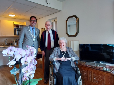 Echtpaar Mart Boerman en Riek Boerman-Schrijver 65 jaar getrouwd
