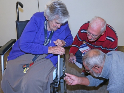 Repair Café checkt rollators en rolstoelen!  