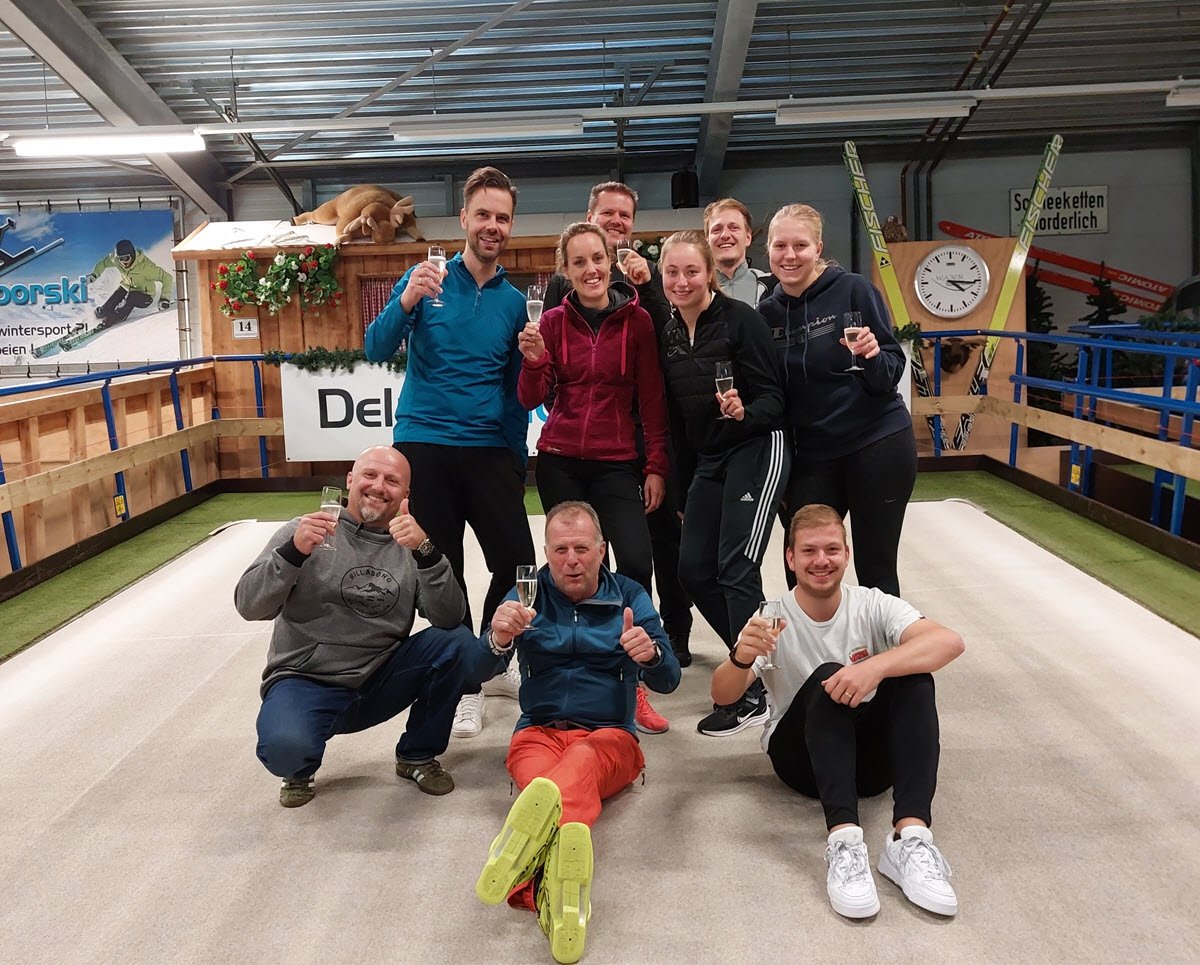 Nieuwe skileraren opgeleid bij Delphindoorski in Ermelo