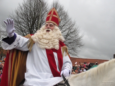 Sinterklaas komt aan in Hierden
