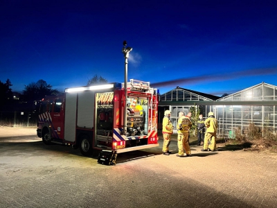 Brand in oude bloemenkassen Flora Jozina aan de Stadsdennenweg in Harderwijk