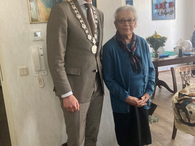 Mevrouw Guus Sundermeijer - Rincker viert 100-ste verjaardag