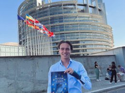 Harderwijker Lloyd Opdam vergadert drie dagen in Europees Parlement