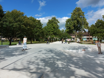 Nieuwe skatebaan in Harderwijk al volop in gebruik