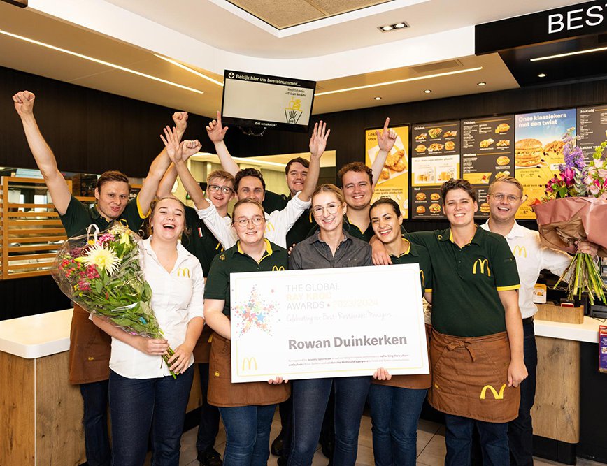 Rowan Duinkerken van McDonald’s restaurant Harderwijk wint internationale Ray Kroc Award