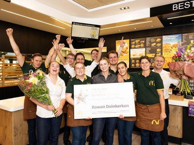 Rowan Duinkerken van McDonald’s restaurant Harderwijk wint internationale Ray Kroc Award
