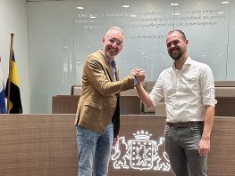  Fractievoorzitter Henk Vermeer neemt afscheid als Raadslid