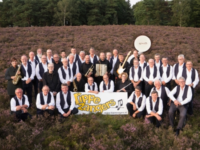 Het koor De Tippezangers is op zoek naar een dirigent, zangers en muzikanten