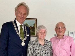 Piet en Petra Granneman 60 jaar getrouwd