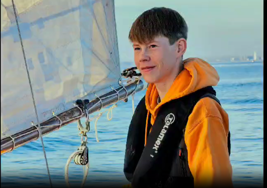 Ondersteun Stijn op zijn Unieke Opleidingsreis op Zee