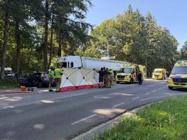 Ernstig ongeluk met vrachtwagen in Vierhouten 