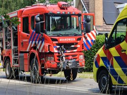 Brandweer rijdt automobiliste aan tijdens inzet 