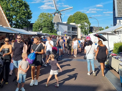 Zomeravondbraderie Ermelo: combinatie van diversiteit en gezelligheid