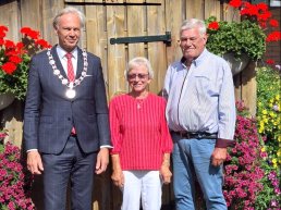 Andries en Meta Koekman 60 jaar getrouwd