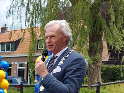 Burgemeester doet aangifte van lekken vertrouwelijke informatie tijdens zoektocht naar AZC-locatie