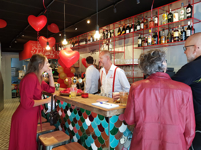Wijnproeverij bij Cafe de Liefde in Harderwijk