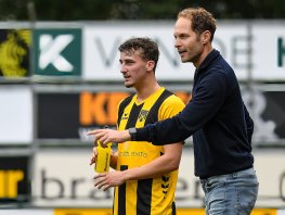 Bestuur besluit: contracten trainersduo Hendriks en Duim worden niet verlengd