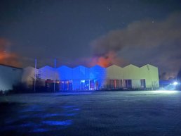 Uitslaande brand in een pand aan de Vlierburgweg in Harderwijk