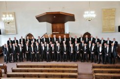 Christelijk Hierdens Mannenkoor verzorgt Kerstzangdienst op 23 december 2025