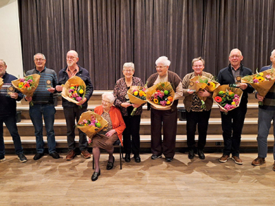 Jubilarissen bij 't Hierder Zangkoor: Neeltje van Ark 75 jaar lid!
