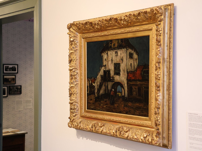 Unieke Vischpoort van Suze Robertson te zien in Harderwijk