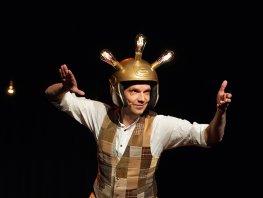 Cabaret in de Kapel: Peter van Ewijk met ‘Groeiramp (Reprise)’