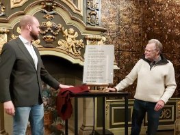 Vernieuwde poëzieroute geopend