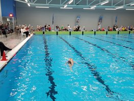 Synchroonzwemmers leveren mooie prestaties op de derde minibeatwedstrijd in Zwolle