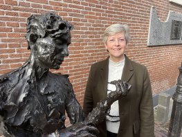 Gemeenteraad van Harderwijk staat unaniem achter motie voor struikelstenen