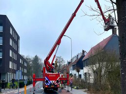 Schoorsteenbrand aan Nassaulaan in Harderwijk