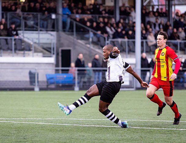 v.v. Hierden voor het eerst in achtste finale, Zwart-Wit’63 verrast vierdedivisionist
