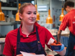 Palingrokerij en Vishandel Dries van den Berg is op zoek naar medewerkers