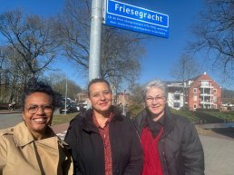 Gemeente voorziet straatnaambordjes van tekst met uitleg 