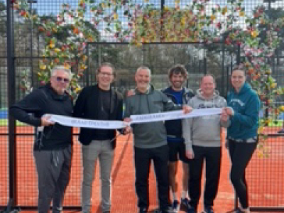 Strokel Tennis & Padel Vereniging opent vijf nieuwe padelbanen