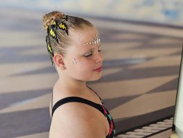 Samen maken we synchroonzwemmen mogelijk!’ Sophie (10) uit Harderwijk droomt van het NK