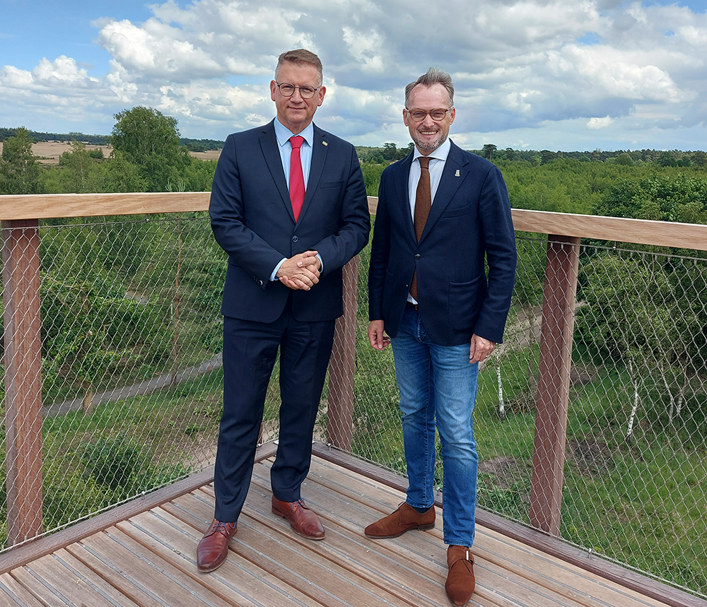 Uitkijktoren officieel geopend!