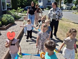 Trots op onze kleine wandelaars!