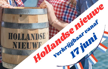 Hollandse Nieuwe bij Palingrokerij en Vishandel Dries van den Berg