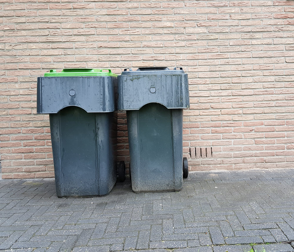 Vanwege hitte eerder ophalen van afval en aangepaste openingstijden milieustraat