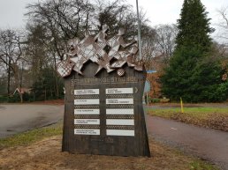 Zaterdagse files op Strokelweg dwingen gemeente en verenigingen tot overleg 