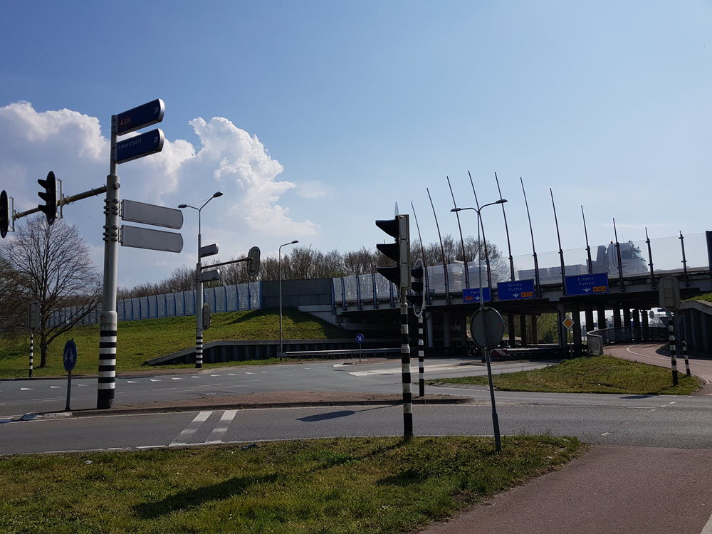 Tóch in 2027 nieuwe geluidsschermen langs A28, maar gemeente moet veel extra geld bijpassen