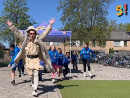 ‘Iedereen beweegt’: GA! Harderwijk lanceert in jubileumjaar eigen clublied