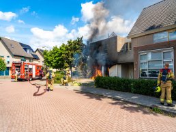 Uitslaande brand bij woning in Harderwijk veroorzaakt flinke schade